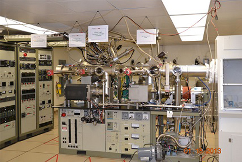 MBE Growth Facility for Compound Semiconductors